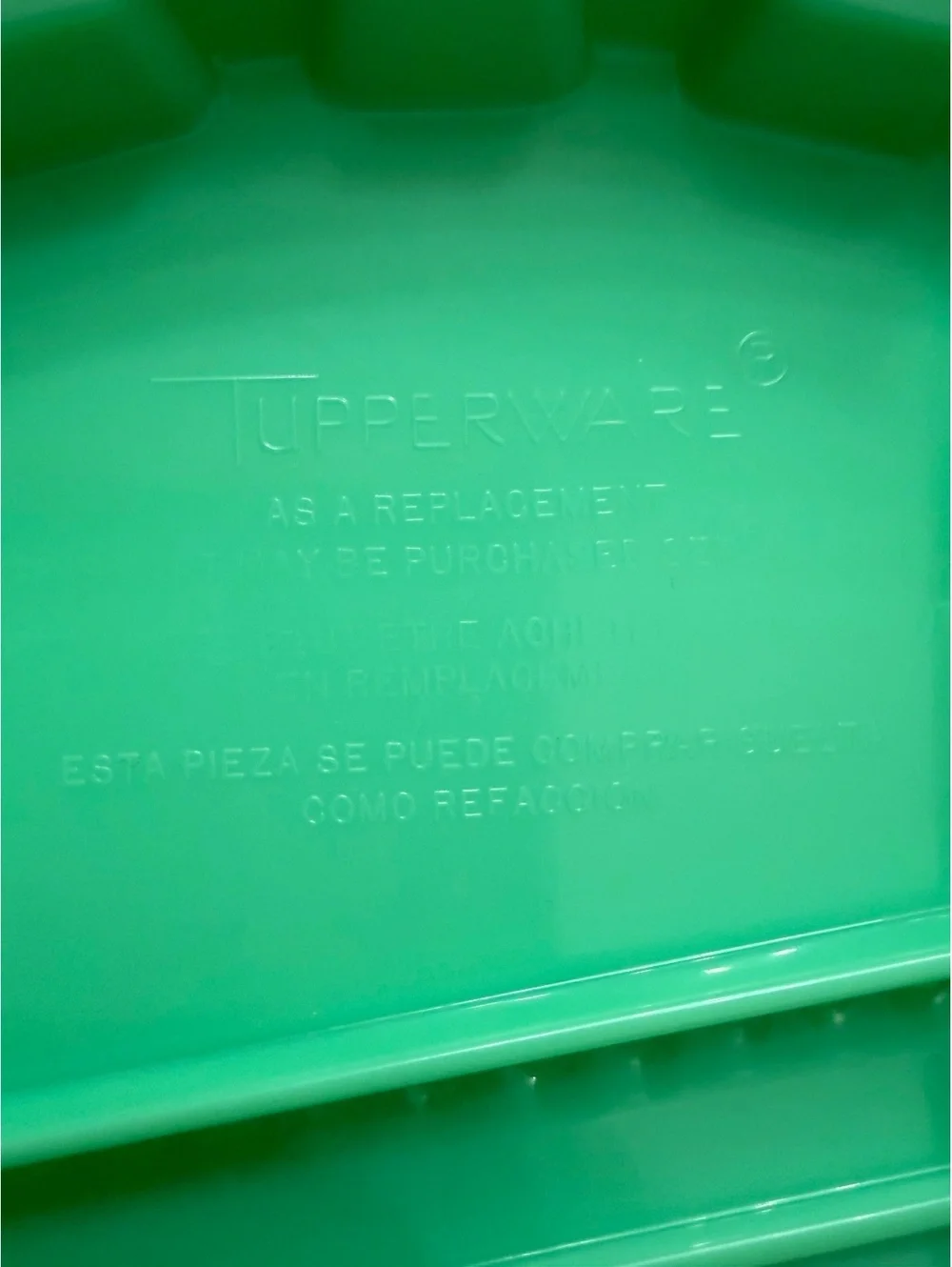 Vintage Tupperware jadeite green shredder and grater